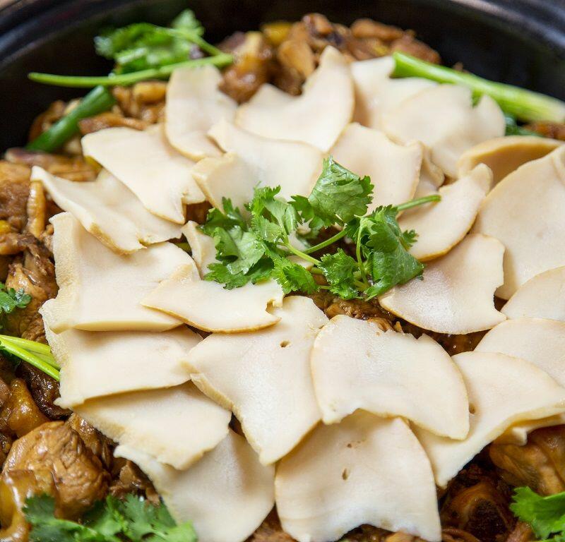 Chicken & Abalone In Abalone Sauce Pot